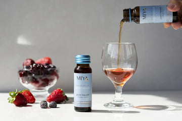 Quais as vantagens do uso de colágeno hidrolisado líquido em comparação ao pó e cápsulas?